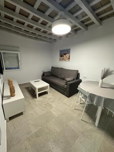 Salón con cocina integrada
