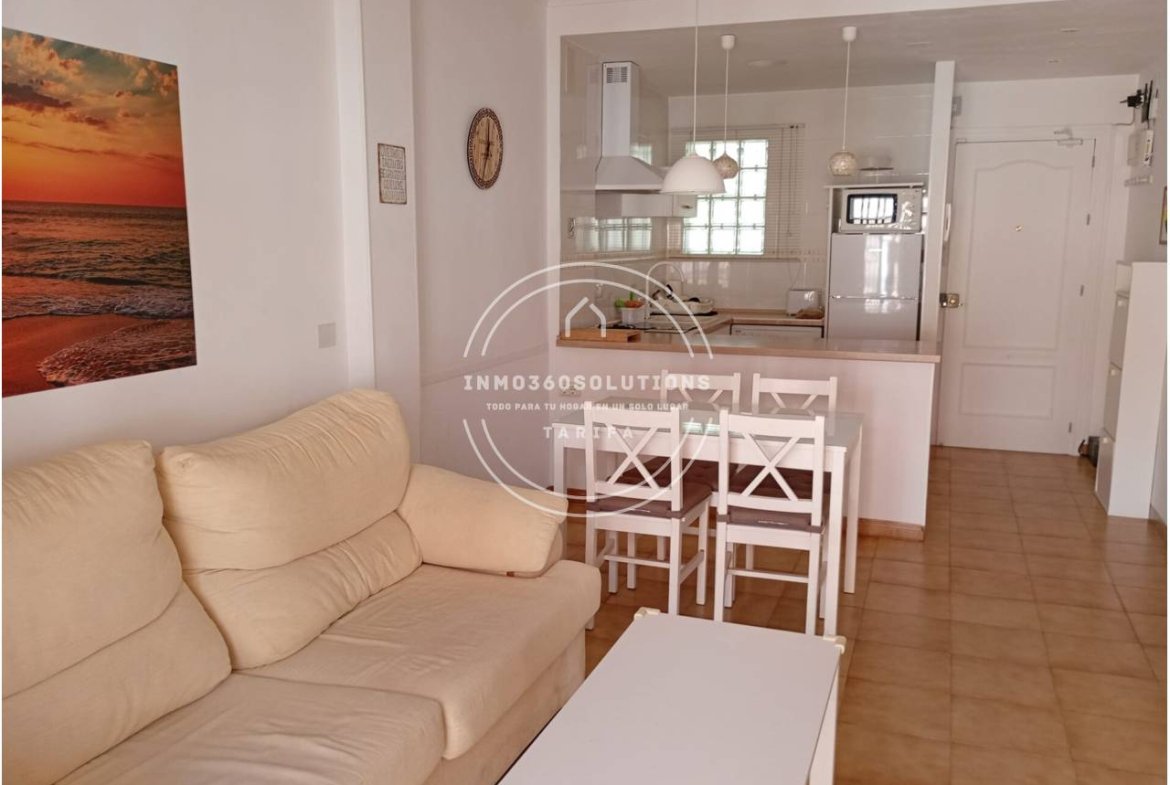 Piso de 1 dormitorio en alquiler de larga duración en Tarifa